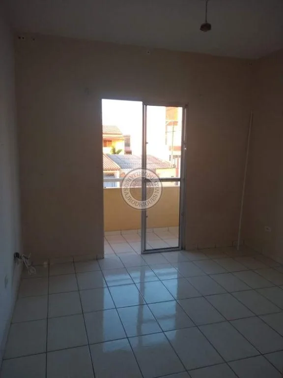Casa para Venda em Mairinque, Renevile, 2 dormitórios, 1 banheiro, 1 vaga