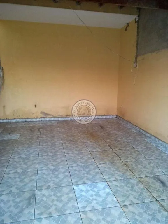 Casa para Venda em Mairinque, Renevile, 2 dormitórios, 1 banheiro, 1 vaga