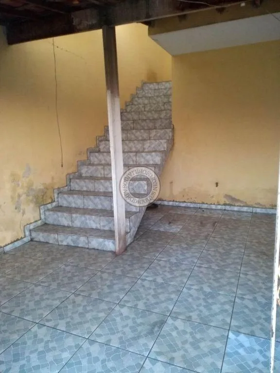 Casa para Venda em Mairinque, Renevile, 2 dormitórios, 1 banheiro, 1 vaga