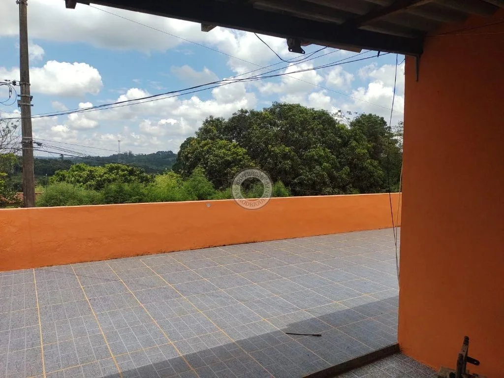 Casa para Venda em Mairinque, Pouso Alegre, 2 dormitórios, 1 suíte, 3 banheiros, 4 vagas