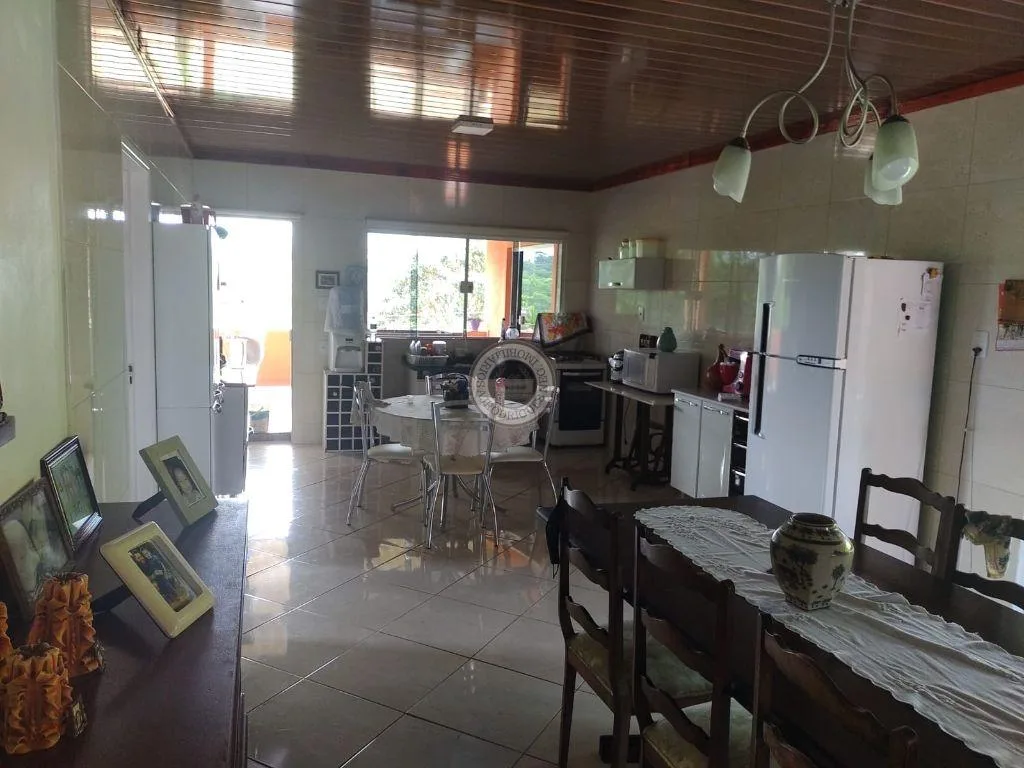 Casa para Venda em Mairinque, Pouso Alegre, 2 dormitórios, 1 suíte, 3 banheiros, 4 vagas