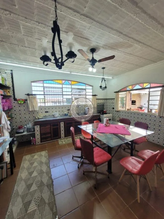Casa para Venda em Mairinque, Pouso Alegre, 4 dormitórios, 3 banheiros, 4 vagas