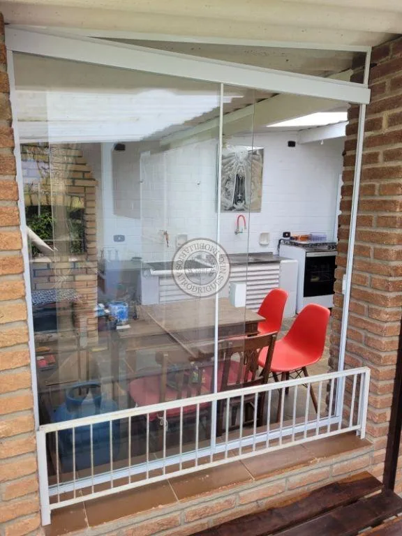Casa para Venda em Mairinque, Pouso Alegre, 4 dormitórios, 3 banheiros, 4 vagas