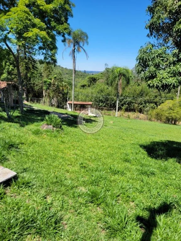 Casa para Venda em Mairinque, Pouso Alegre, 4 dormitórios, 3 banheiros, 4 vagas