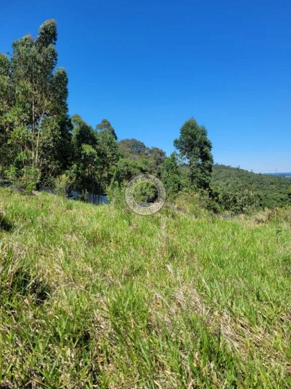 Casa para Venda em Mairinque, Pouso Alegre, 4 dormitórios, 3 banheiros, 4 vagas