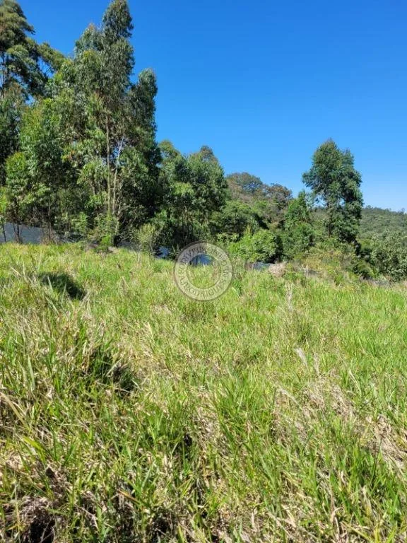 Casa para Venda em Mairinque, Pouso Alegre, 4 dormitórios, 3 banheiros, 4 vagas
