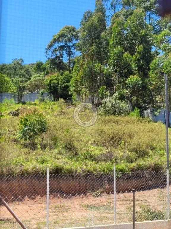 Casa para Venda em Mairinque, Pouso Alegre, 4 dormitórios, 3 banheiros, 4 vagas
