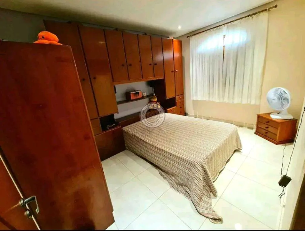 Condomínio Fechado para Venda em Mairinque, Porta do Sol, 4 dormitórios, 1 suíte, 3 banheiros, 2 vagas