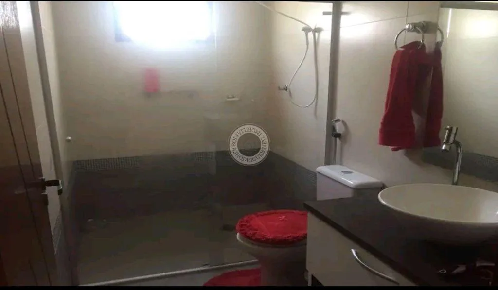 Condomínio Fechado para Venda em Mairinque, Porta do Sol, 4 dormitórios, 1 suíte, 3 banheiros, 2 vagas