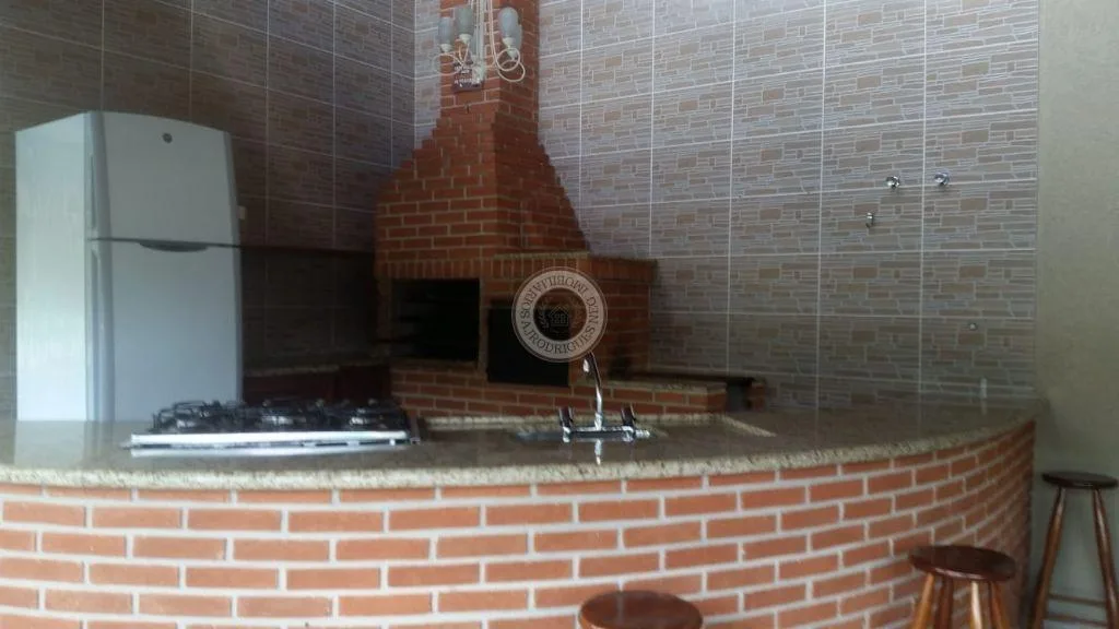 Chácara para Venda em São Roque, Planalto Verde, 2 dormitórios, 3 banheiros, 2 vagas