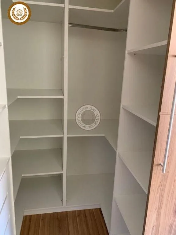Apartamento para Venda em São Roque, Centro, 1 dormitório, 1 suíte, 1 banheiro, 1 vaga