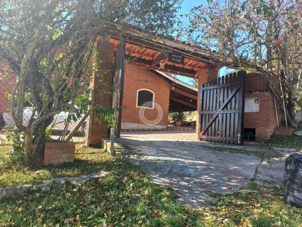 Condomínio Fechado para Venda em São Roque, Alto Da Serra (Mailasqui), 3 dormitórios, 1 suíte, 3 banheiros, 3 vagas