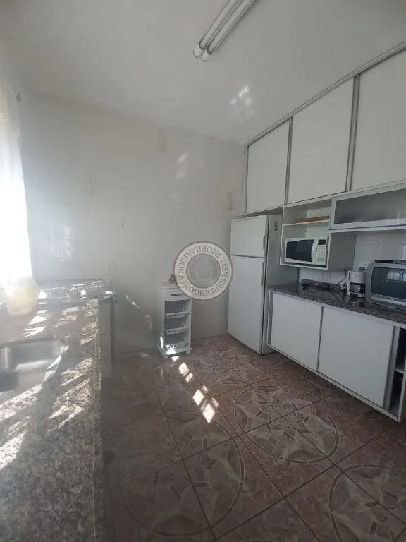 Condomínio Fechado para Venda em São Roque, Alto Da Serra (Mailasqui), 3 dormitórios, 1 suíte, 3 banheiros, 3 vagas