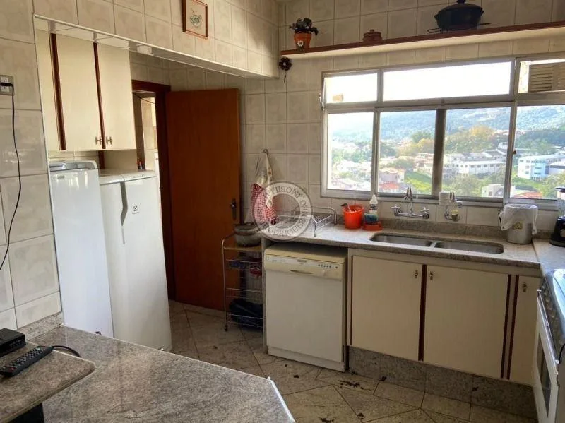 Apartamento para Venda em São Roque, Parque IX de Julho, 3 dormitórios, 3 suítes, 4 banheiros, 2 vagas