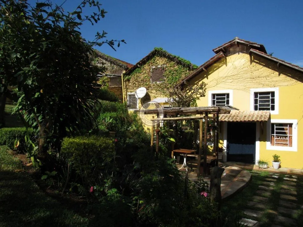 Chácara para Venda em São Roque, Centro (Canguera), 4 dormitórios, 3 banheiros