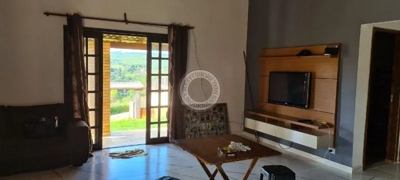Casa para Venda em Mairinque, Dona Catarina, 4 dormitórios, 4 banheiros, 10 vagas