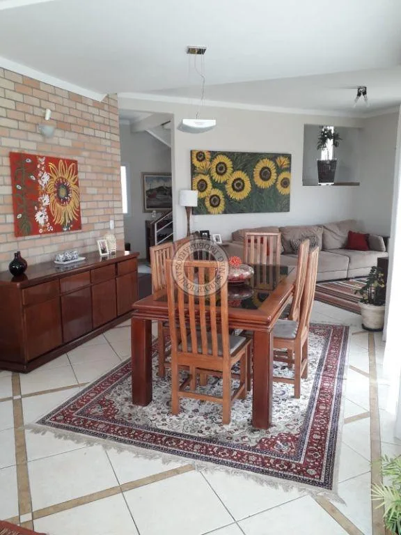 Casa em Condomínio para Venda em São Roque, Jardim Cardoso (Mailasqui), 3 dormitórios, 3 suítes, 4 banheiros, 4 vagas