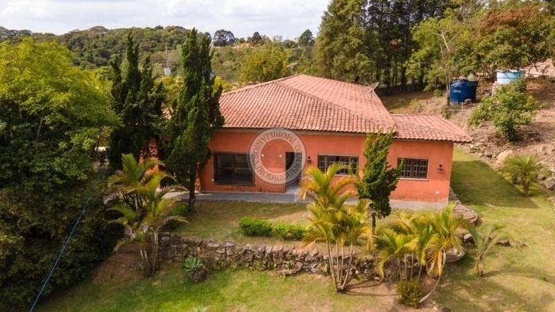 Casa para Venda em São Roque, Vila Darcy Penteado (Mailasqui), 4 dormitórios, 2 suítes, 4 banheiros, 5 vagas