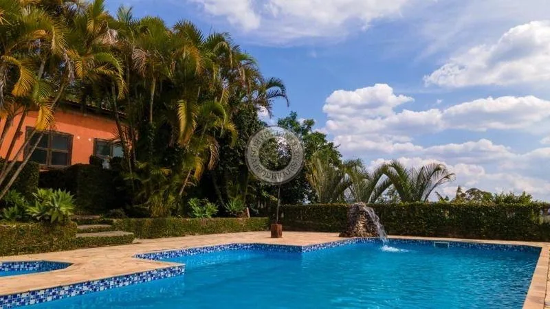 Casa para Venda em São Roque, Vila Darcy Penteado (Mailasqui), 4 dormitórios, 2 suítes, 4 banheiros, 5 vagas