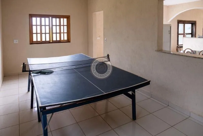 Casa para Venda em São Roque, Vila Darcy Penteado (Mailasqui), 4 dormitórios, 2 suítes, 4 banheiros, 5 vagas