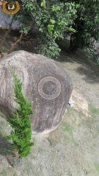 Sobrado para Venda em São Roque, Jardim Villaça, 3 dormitórios, 1 suíte, 3 banheiros, 2 vagas