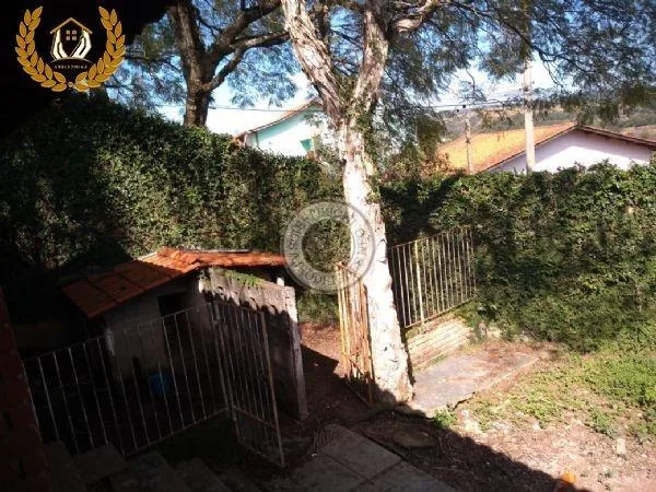 Casa para Venda em São Roque, Jardim Mosteiro, 3 dormitórios, 1 suíte, 2 banheiros, 4 vagas
