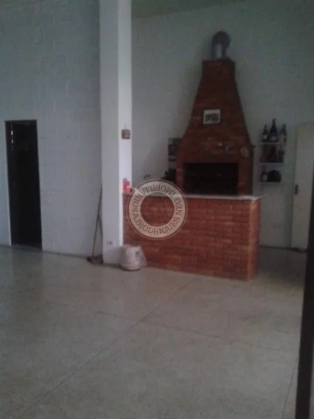 Casa para Venda em São Roque, Jardim Mosteiro, 3 dormitórios, 1 suíte, 2 banheiros, 4 vagas