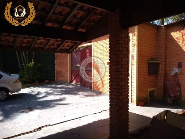 Casa para Venda em São Roque, Jardim Mosteiro, 3 dormitórios, 1 suíte, 2 banheiros, 4 vagas