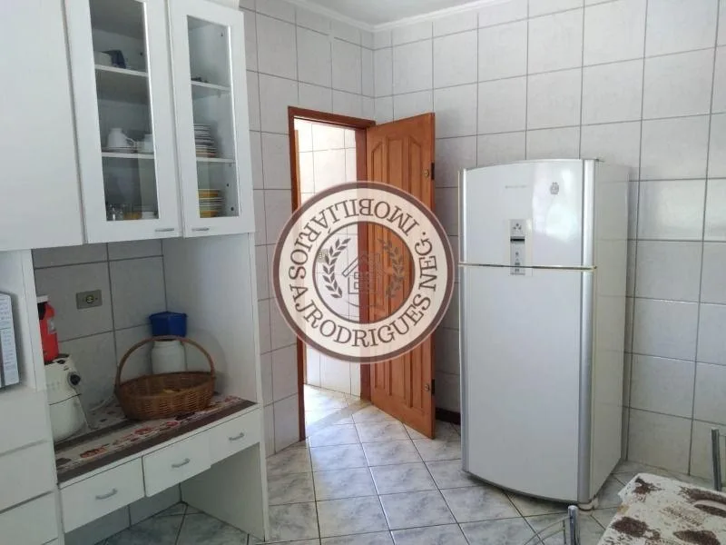 Condomínio Fechado para Venda em Mairinque, Porta do Sol, 3 dormitórios, 1 suíte, 5 banheiros, 5 vagas