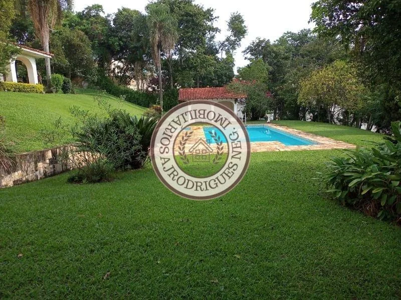 Casa para Venda em São Roque, Vila Junqueira, 5 dormitórios, 3 suítes, 6 banheiros, 4 vagas