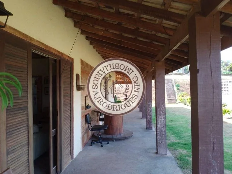Casa para Venda em Mairinque, Saboó, 2 dormitórios, 1 suíte, 2 banheiros, 10 vagas