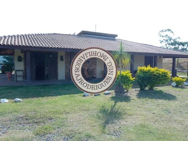 Casa para Venda em Mairinque, Saboó, 2 dormitórios, 1 suíte, 2 banheiros, 10 vagas