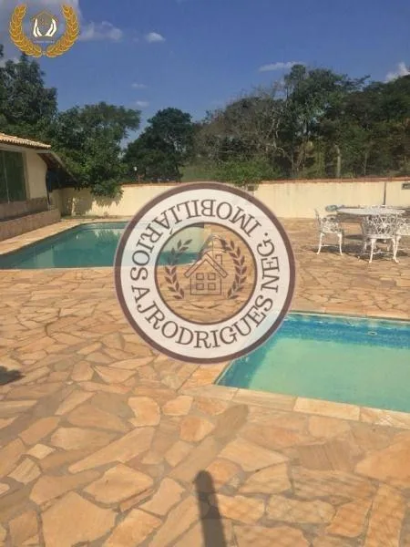 Casa para Venda em São Roque, Saboó, 8 dormitórios, 2 suítes, 9 banheiros