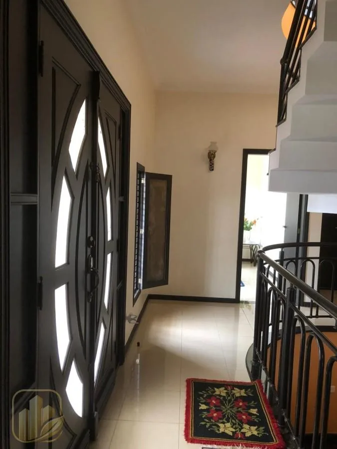 Casa para Venda em São Roque, Centro, 3 dormitórios, 3 suítes, 6 banheiros, 4 vagas