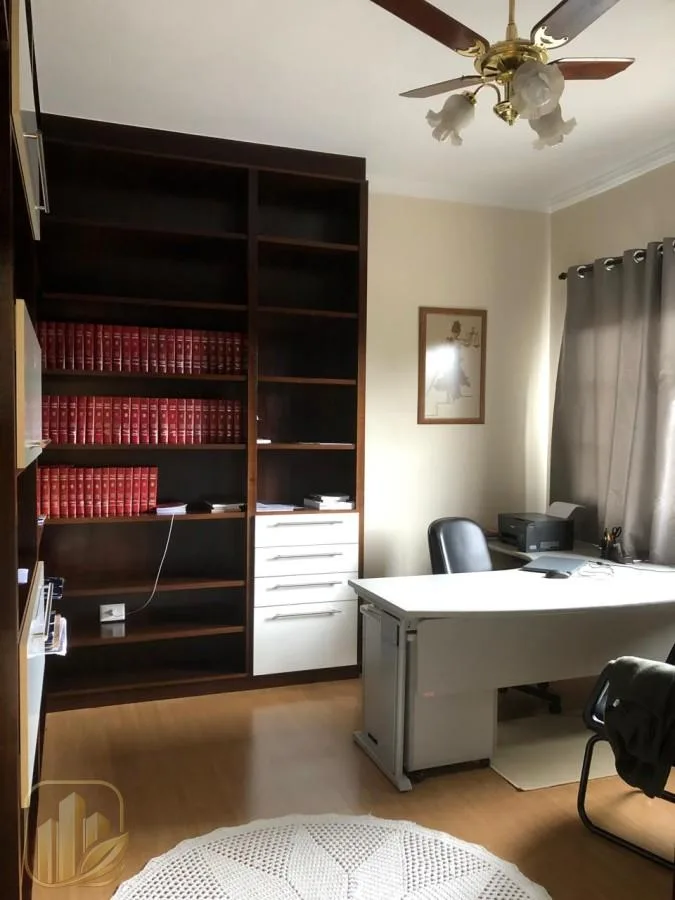 Casa para Venda em São Roque, Centro, 3 dormitórios, 3 suítes, 6 banheiros, 4 vagas