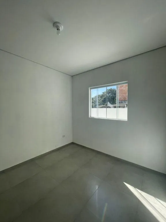 Casa para Venda em Mairinque, São José, 2 dormitórios, 1 banheiro, 2 vagas