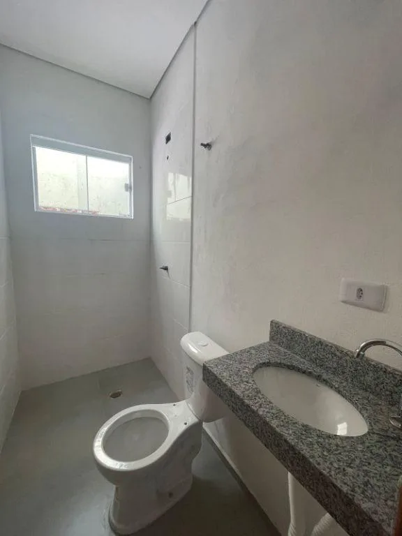 Casa para Venda em Mairinque, São José, 2 dormitórios, 1 banheiro, 2 vagas