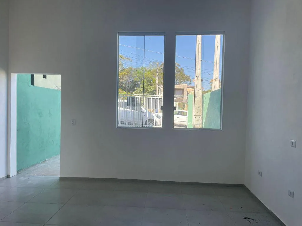 Casa para Venda em Mairinque, São José, 2 dormitórios, 1 banheiro, 2 vagas