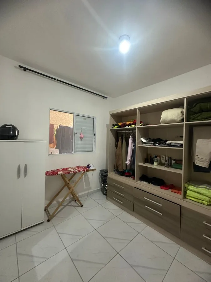 Casa em Condomínio para Venda em Mairinque, Renevile, 2 dormitórios, 1 banheiro, 2 vagas