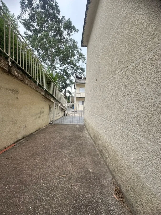 Casa em Condomínio para Venda em Mairinque, Renevile, 2 dormitórios, 1 banheiro, 2 vagas