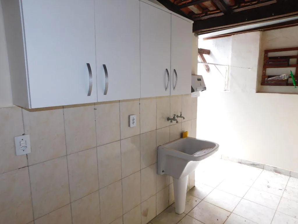 Casa para Venda em Mairinque, Renevile, 2 dormitórios, 1 banheiro, 2 vagas