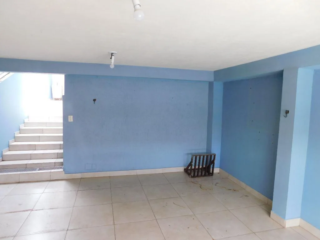 Casa para Venda em Mairinque, Renevile, 2 dormitórios, 1 banheiro, 2 vagas