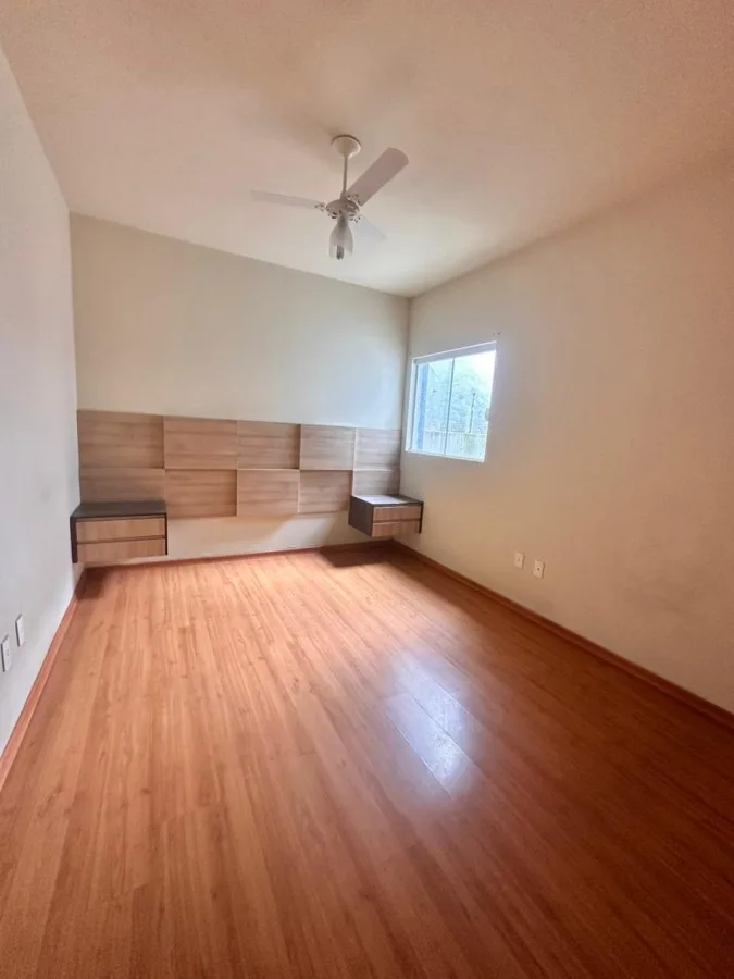 Casa para Venda em Mairinque, Renevile, 2 dormitórios, 1 banheiro, 2 vagas