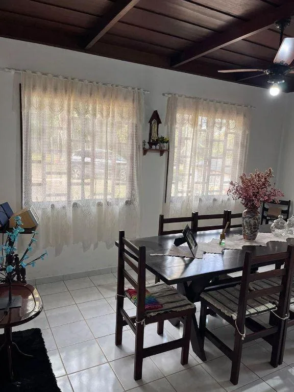 Chácara para Venda em São Roque, Vila Darcy Penteado (Mailasqui), 2 dormitórios, 1 banheiro, 10 vagas
