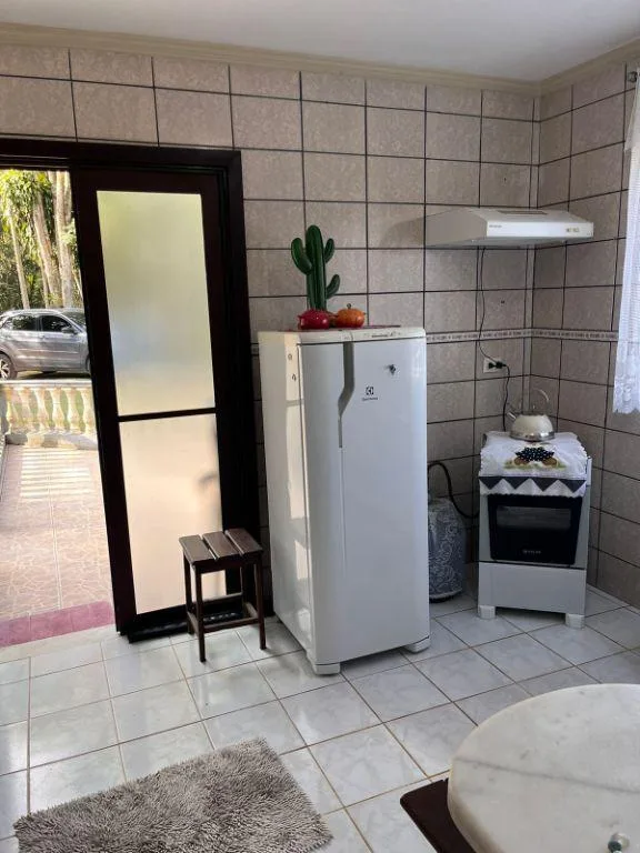 Chácara para Venda em São Roque, Vila Darcy Penteado (Mailasqui), 2 dormitórios, 1 banheiro, 10 vagas
