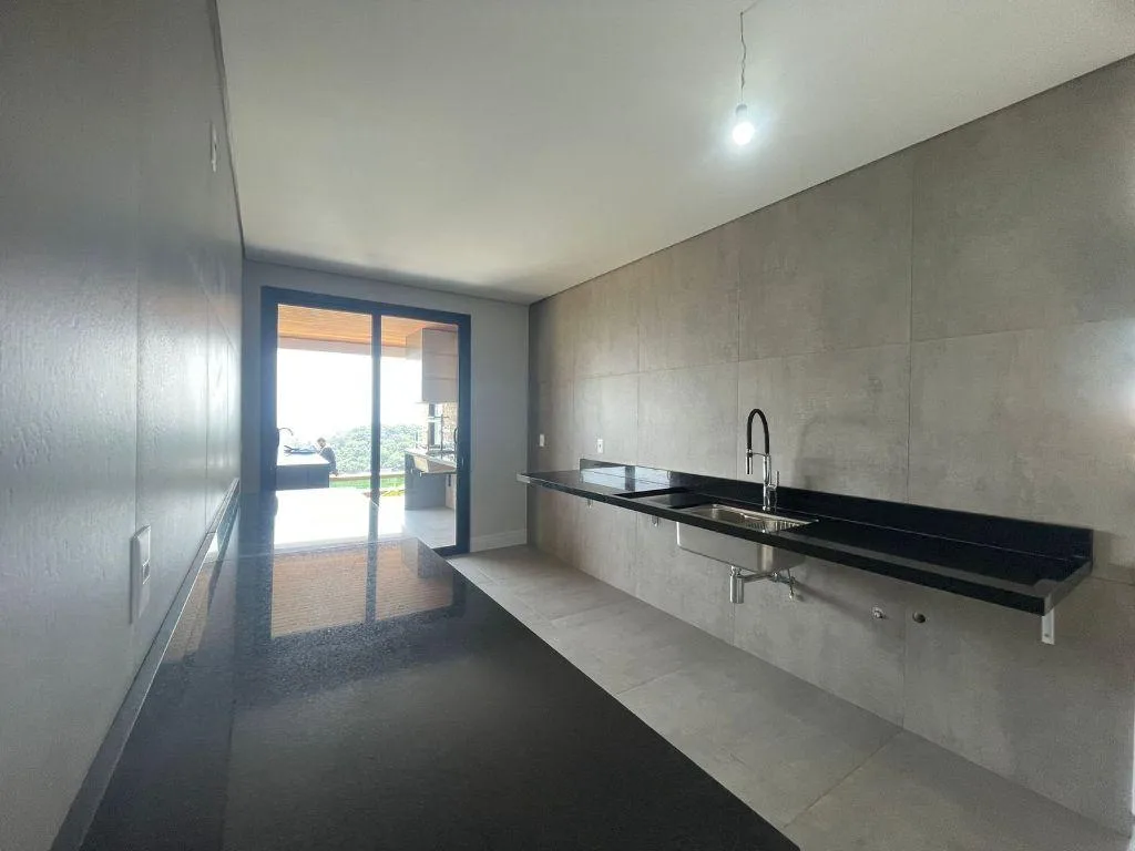 Casa em Condomínio para Venda em São Roque, Vila Darcy Penteado (Mailasqui), 5 dormitórios, 4 suítes, 4 banheiros, 3 vagas