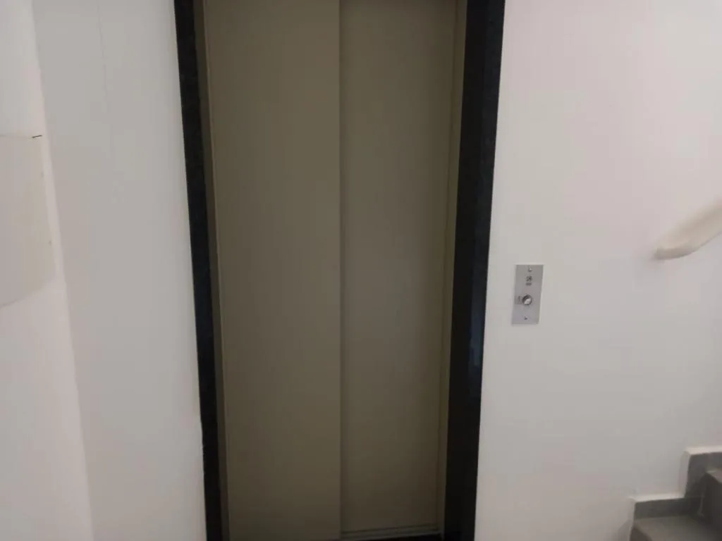 Apartamento para Venda em São Roque, Vila Santa Isabel, 3 dormitórios, 1 suíte, 2 banheiros, 2 vagas