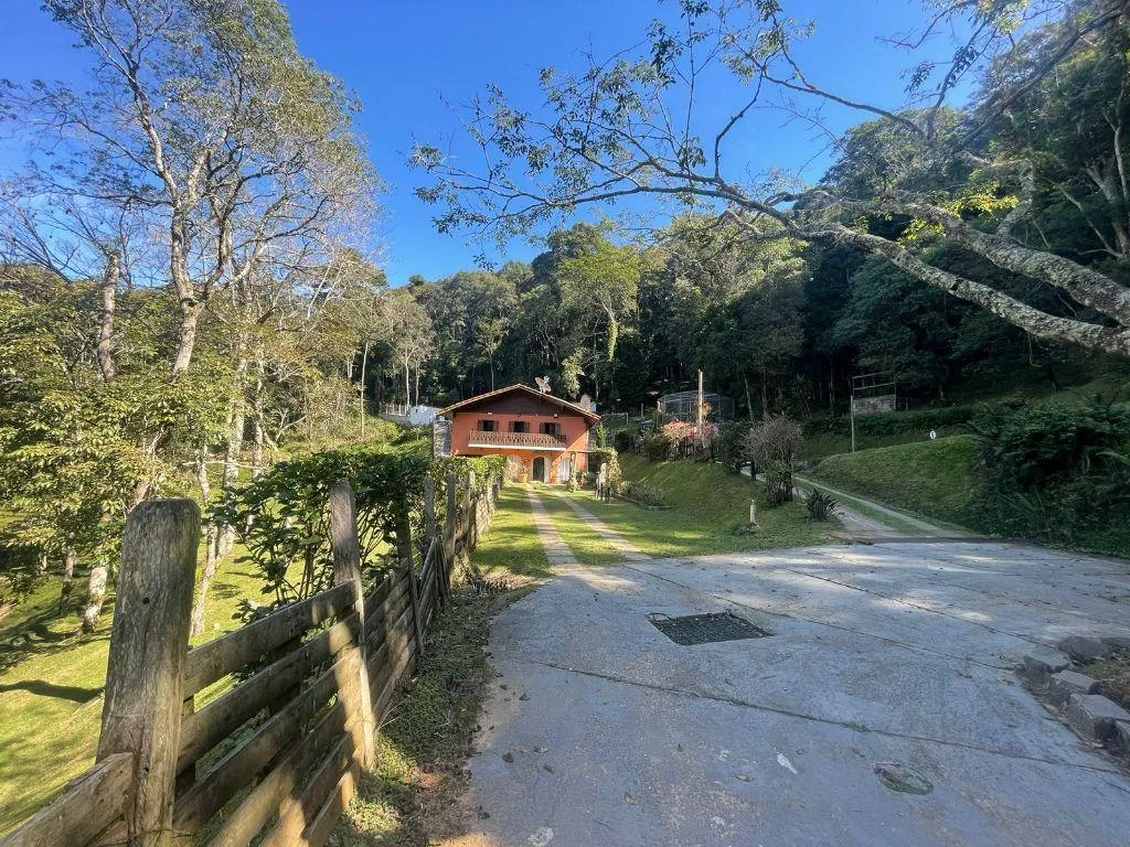 Sítio para Venda em São Roque, Caete (Mailasqui), 3 dormitórios, 2 banheiros, 10 vagas