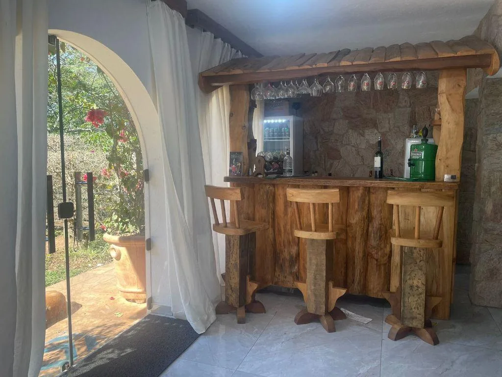 Sítio para Venda em São Roque, Caete (Mailasqui), 3 dormitórios, 2 banheiros, 10 vagas