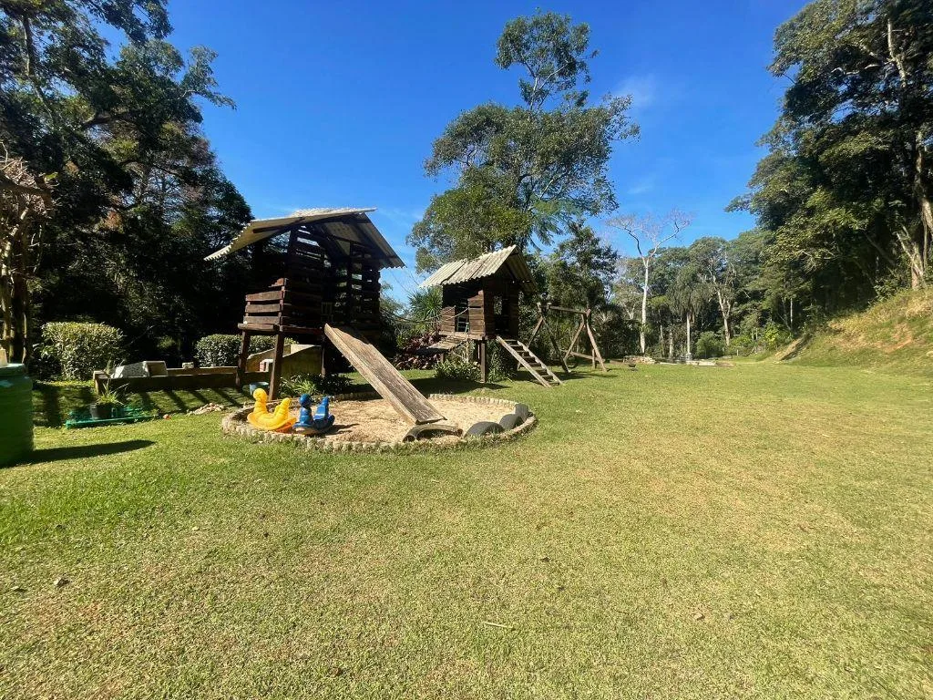 Sítio para Venda em São Roque, Caete (Mailasqui), 3 dormitórios, 2 banheiros, 10 vagas